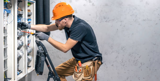 Best Electrical Contractors for Businesses  in Cortland, OH